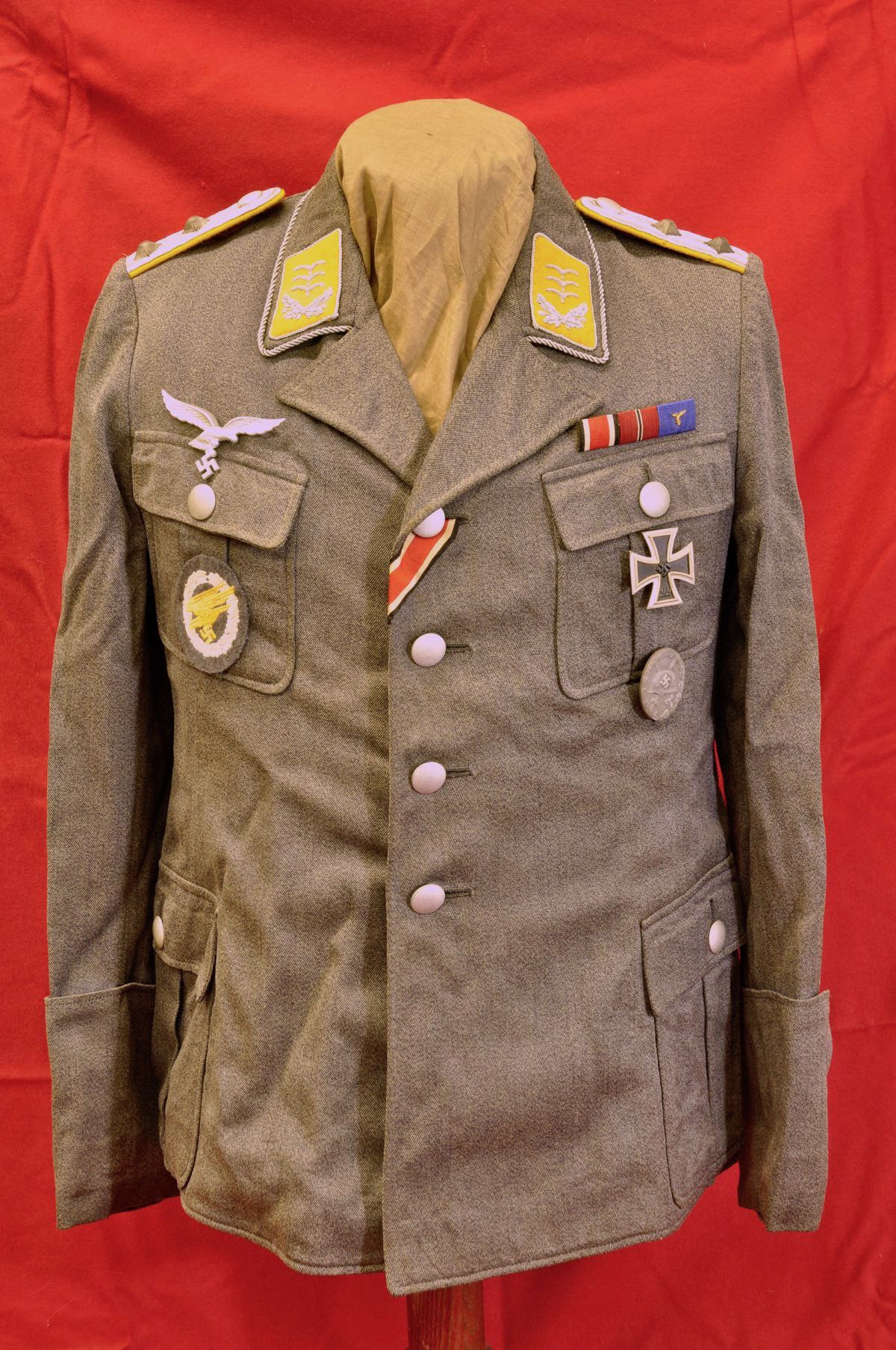 german_luftwaffe_officers_uniform - 1 - River Valley Militaria