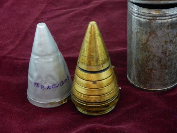 Japanese Naval Artillery shell fuse           JF-550 - Image 6