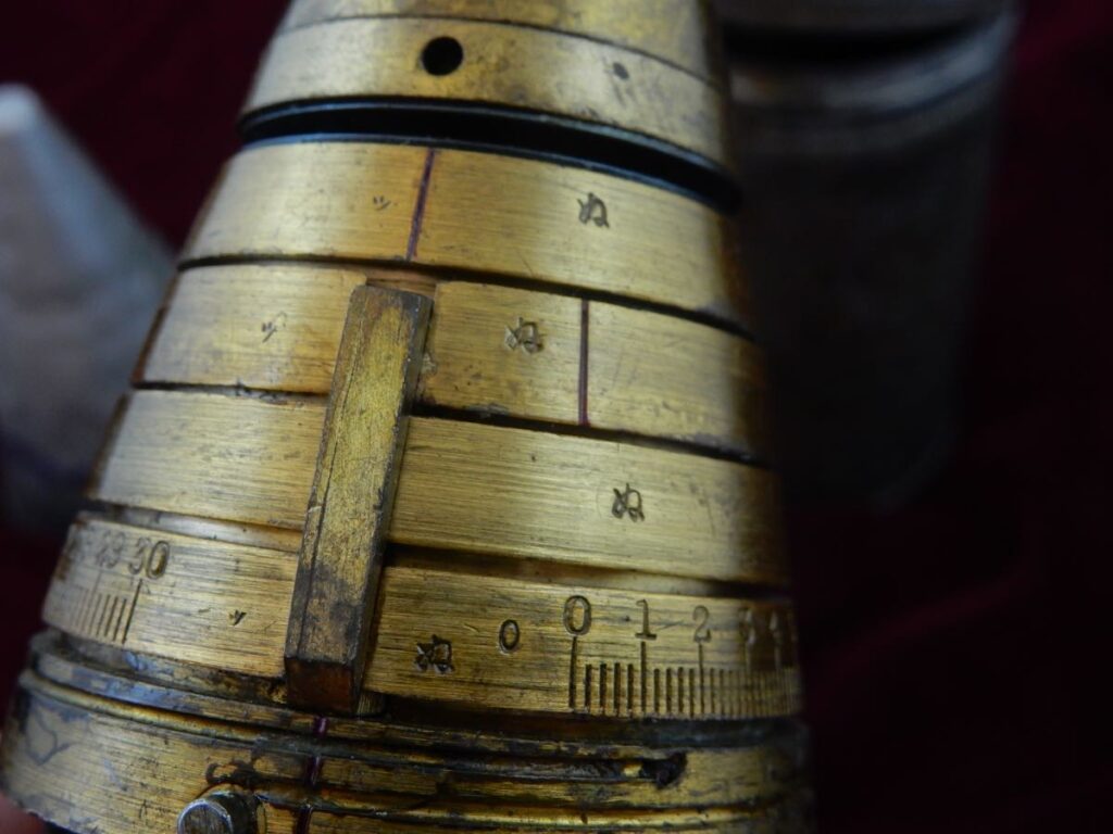 Japanese Naval Artillery shell fuse JF-550 – River Valley Militaria