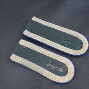 Medical Unteroffizers' Shoulder Boards