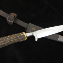 Stag grip Hunting/Skinning Knife