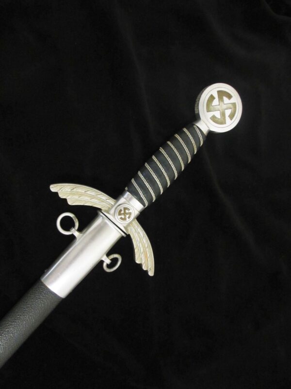 Luftwaffe Officers Sword         DSWL-160 - Image 9