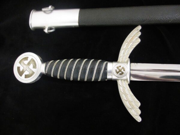 Luftwaffe Officers Sword         DSWL-160 - Image 2