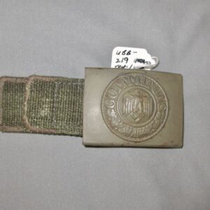 Heer DAK painted belt buckle with green canvas tab.