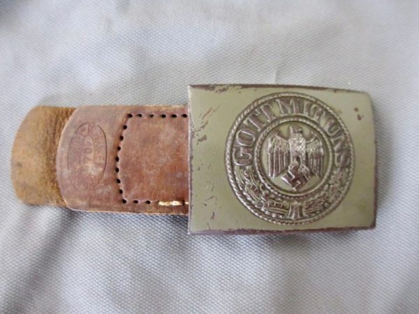 heer_enlisted-nco_canvas_ belt_painted_buckle – 4 – River Valley Militaria
